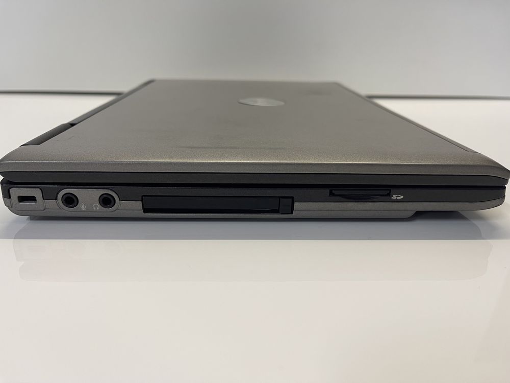 Portátil Profissional Dell D420 W10