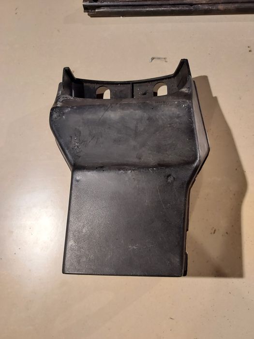 Obudowa kolumny kierowniczej fiat 125p