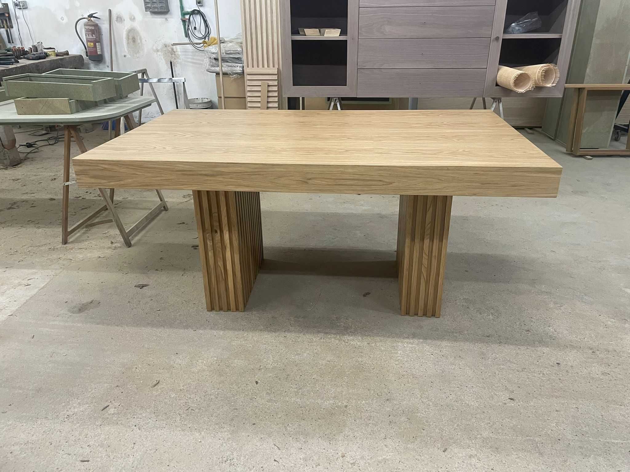 Mesa de jantar por medida
