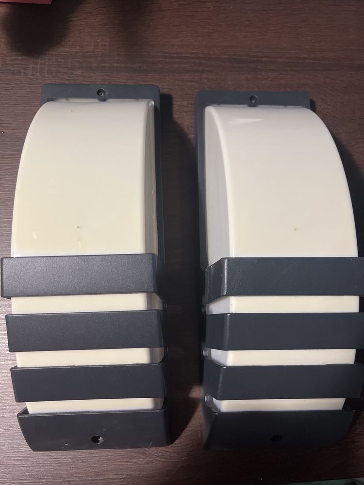 Lampy zewnetrzne elewacyjne kinkiet