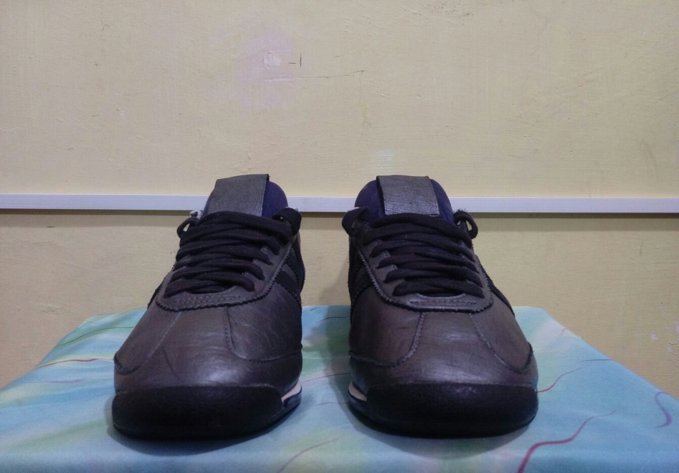 Оригинал осенние кожаные кроссовки Adidas Han Solo 77
