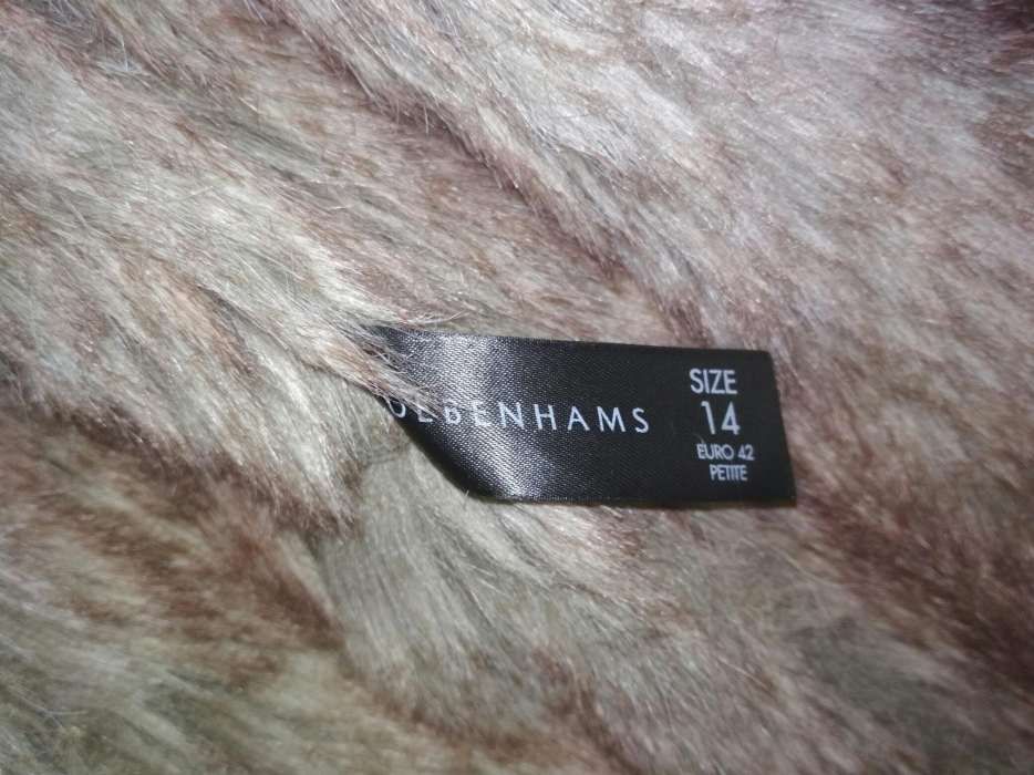 Тепла дубльонка debenhams 14р.