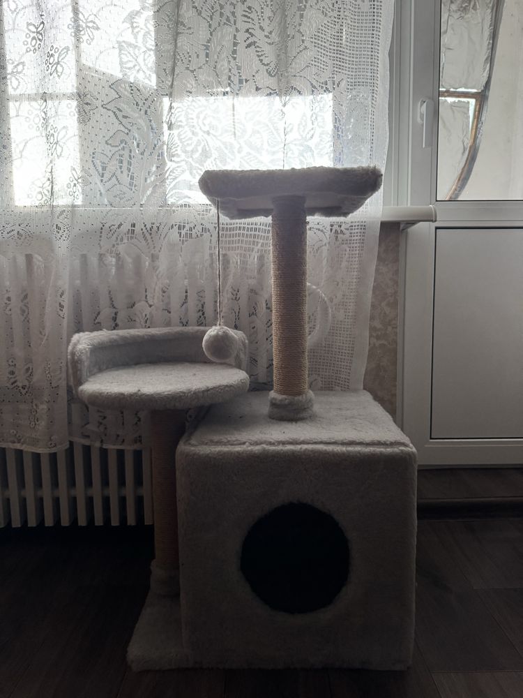 Продам котячий будинок