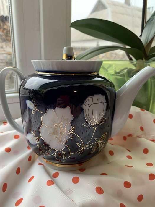 Чайник большой. Кобальт, позолота