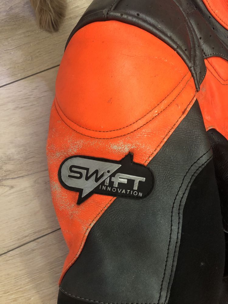 Мотокомбез SWIFT мотокомбинезон(не dainese, revit, alpinestars)цельный