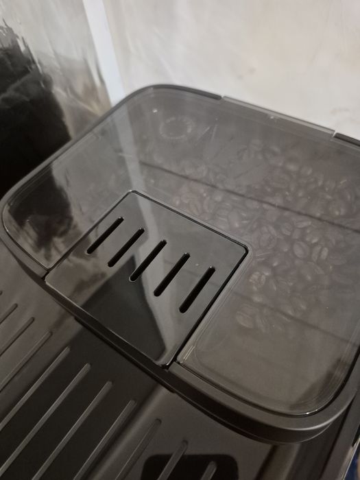 Продаётся кофемашина Delongi ECAM310.60.GB