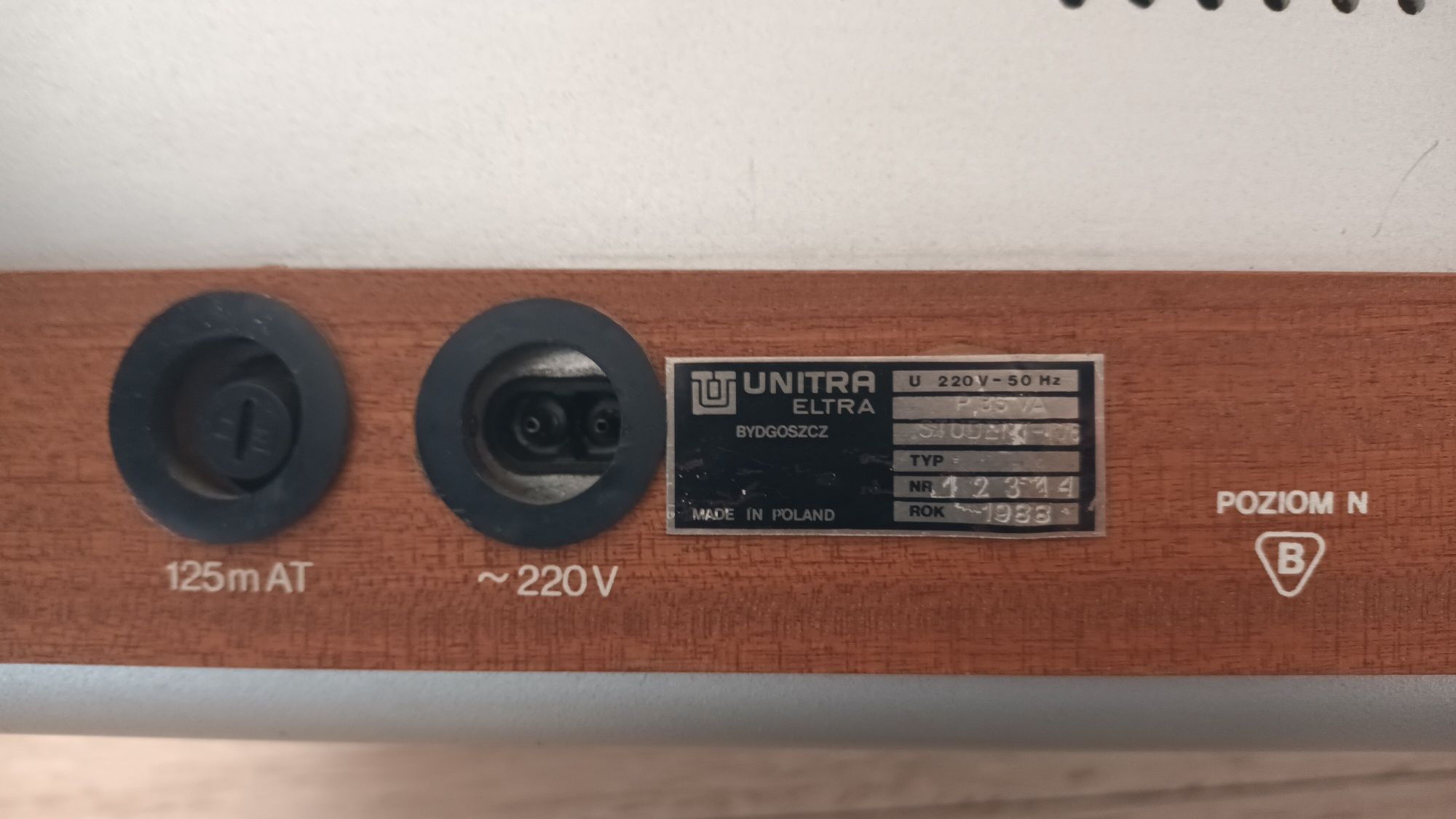 Organy Unitra Student 106  PRL 1988r keyboard