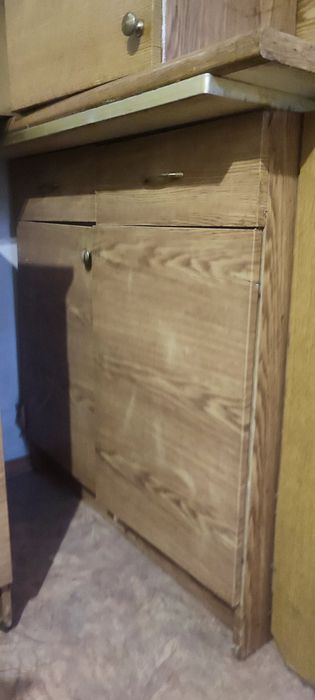 Продам кухню б/у, частично