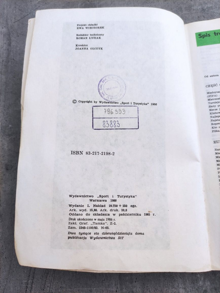 Książka Światowa Piłka Nożna 1977/1983