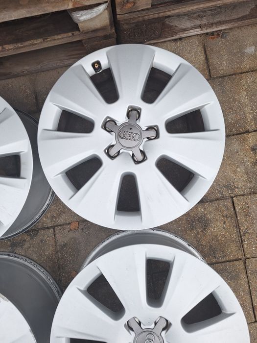 Alufelgi Audi A4 B8 17 cali