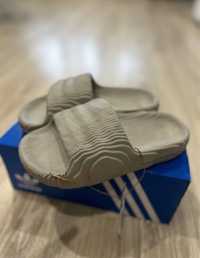 Тапки Adidas adillute