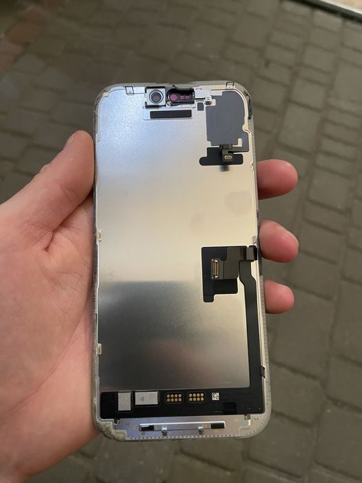 Продам модуль оригинал iphone 16pro