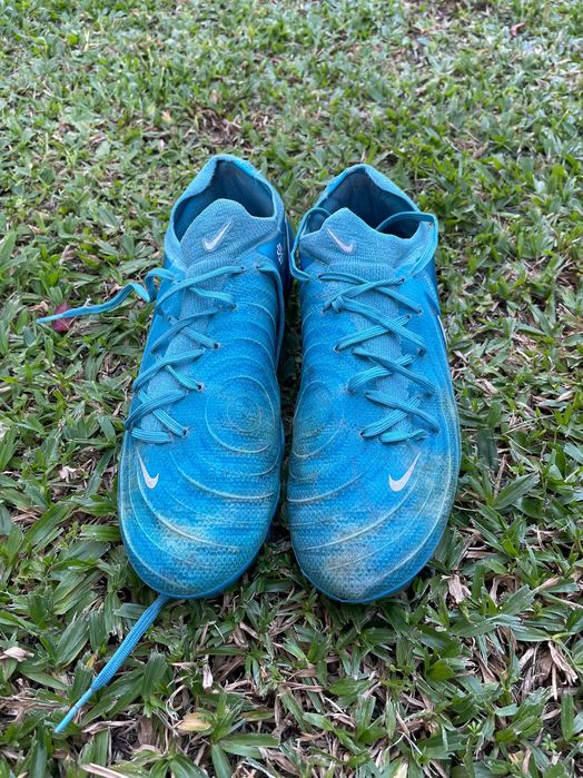 Chuteiras Nike Phantom GX2 Pro – Tamanho 39