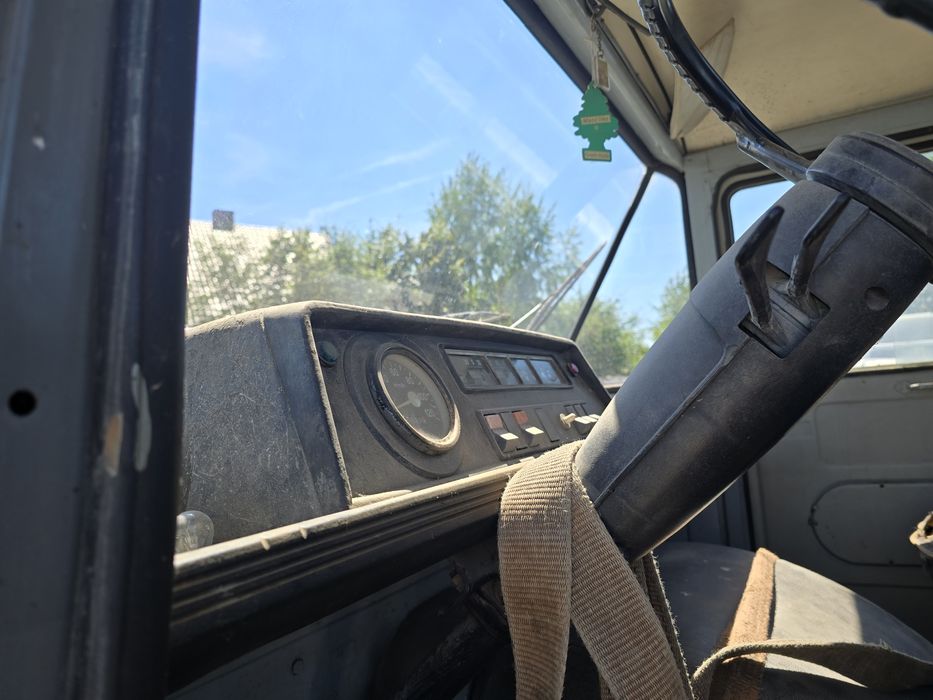 Wał drzwi Żuk A11  części