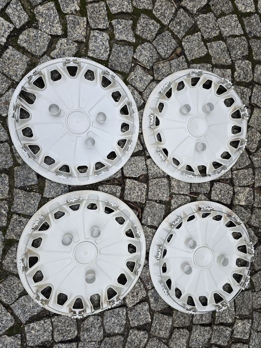 Oryginalny komplet kołpaki ford 16 ładne