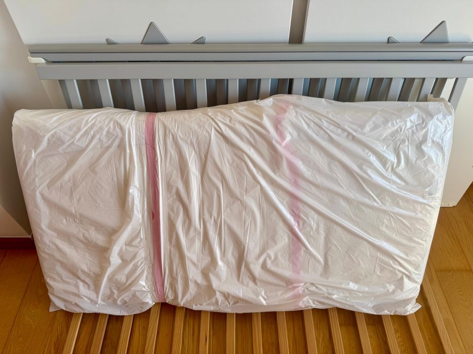 Berço zippy com colchão