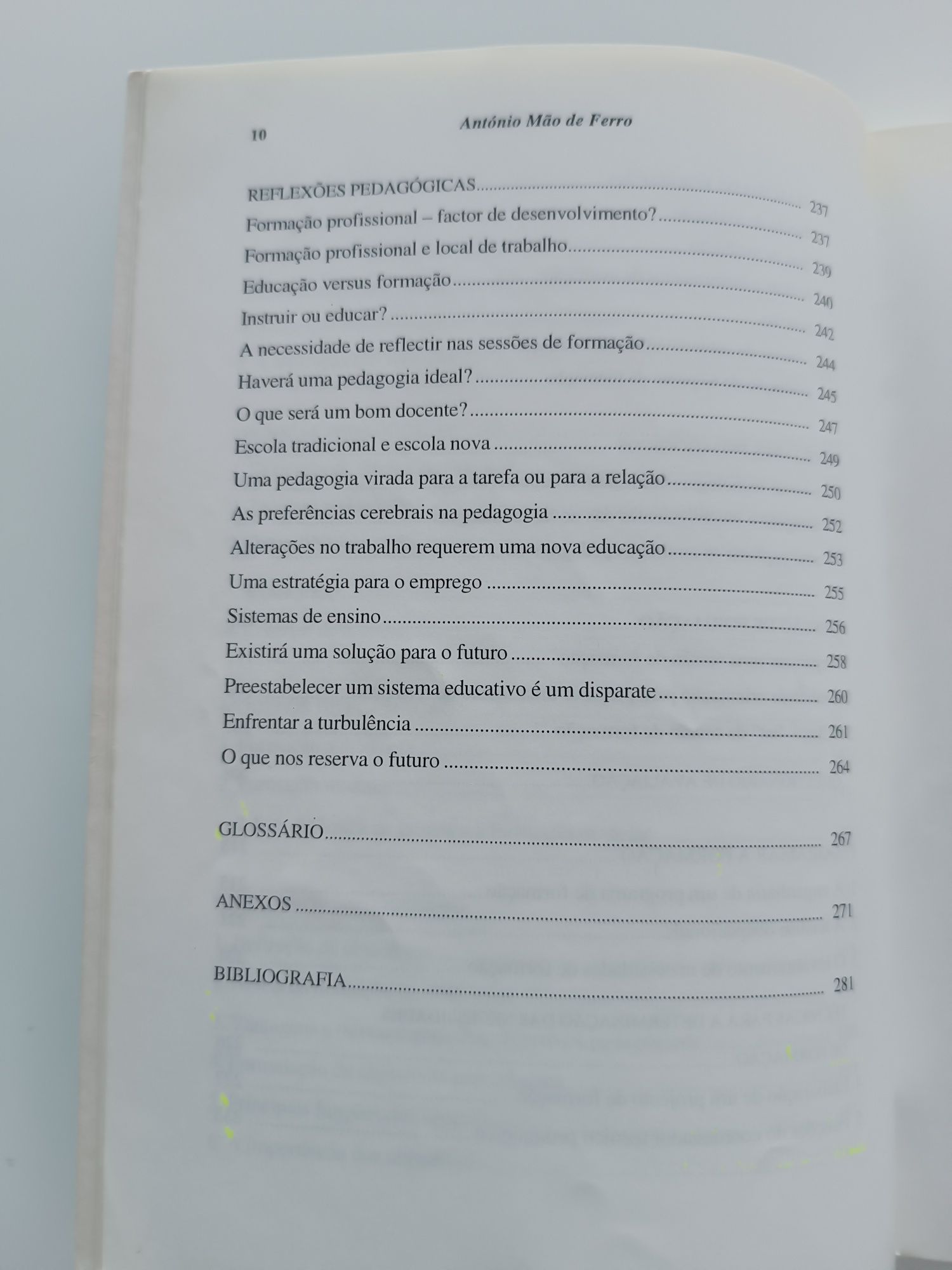 Livro "Na Rota da Pedagogia"