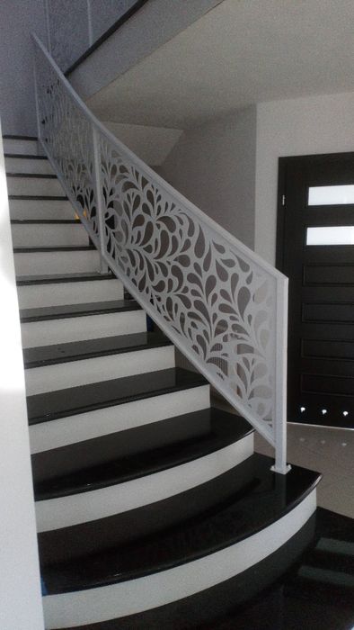 schody metalowe drewniane balustrady nierdzewne ażurowe nowoczesne