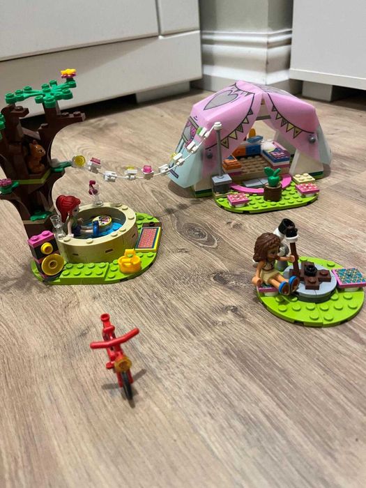 Sprzedam zestaw klocków Lego Friends kemping