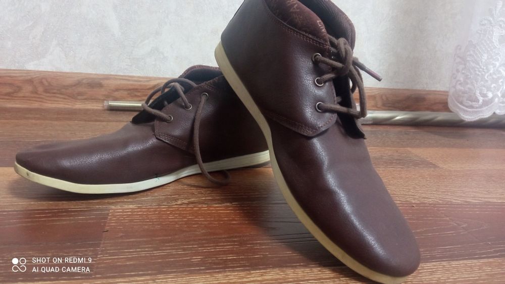 Продам туфлі  чоловічі армані