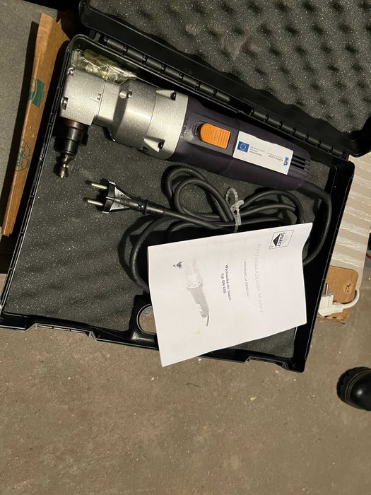 wycinarka, nożyce do blach Sparky typ BS 600 w walizce,  jak nowa