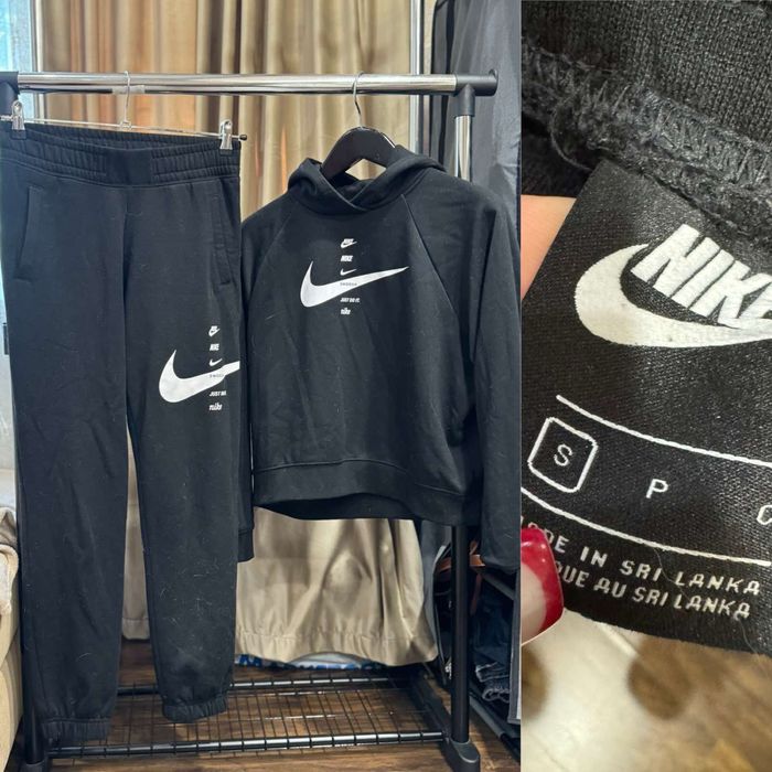 Спортивний костюм від фірми Nike (орігінал)