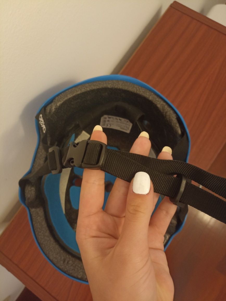 Capacete azul para multiusos para crianças da Decathlon