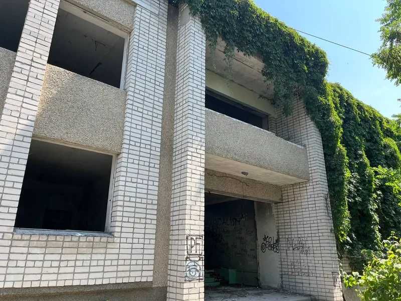 Будівля дезінф. станції, 1273 кв. м, вул. Лікаря О. Богаєвського, 62