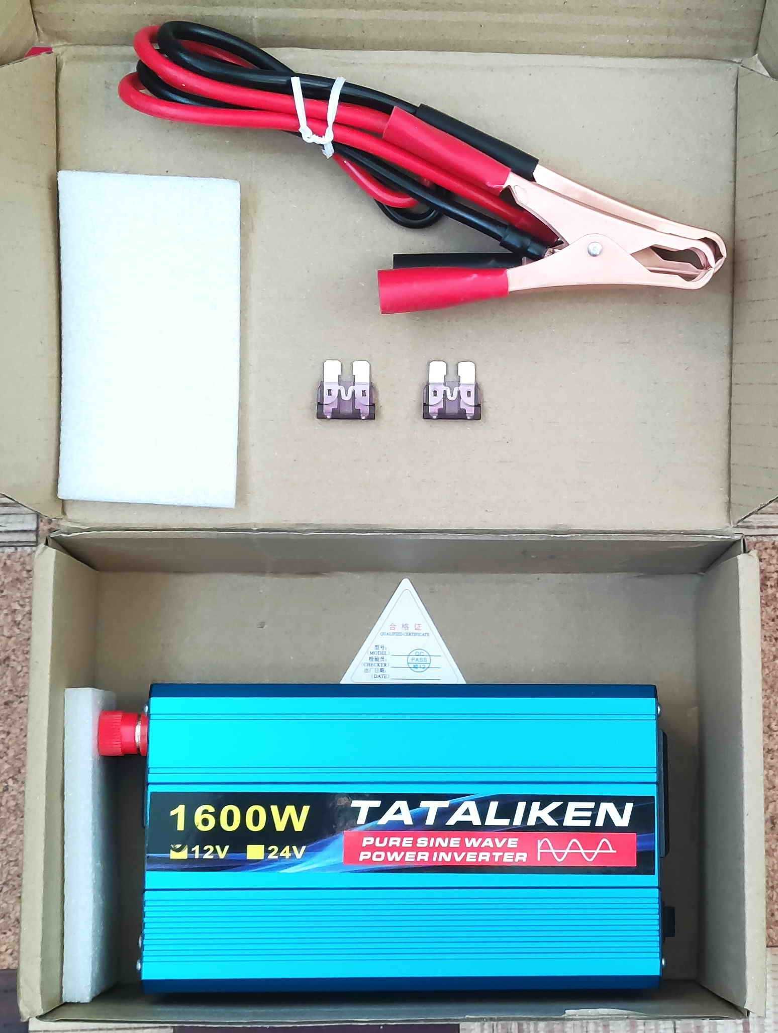 Инвертор 1600 Wt Tataliken. Чистый синус. 12V-220V. Блиц.