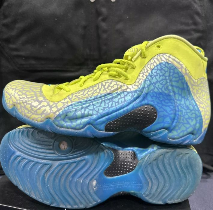 Nike Air Flightposite Exposed Volt Blue Foam One Penny. Jordan.