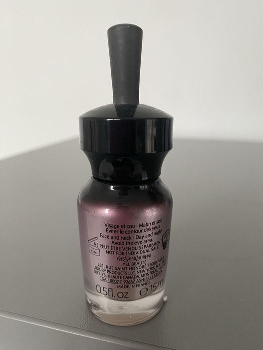 Przeciwzmarszczkowy krem pod oczy Yves Saint Laurent