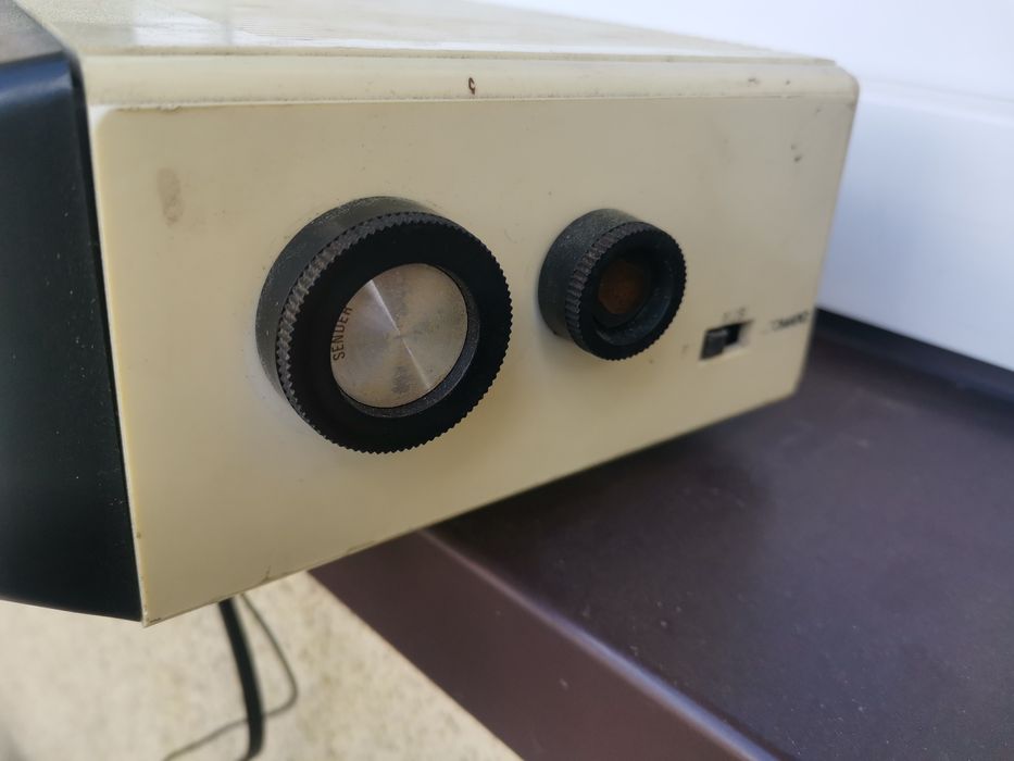 Radiobudzik klapkowy VANICA retro prl