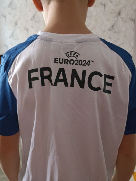 Розпродаж Дитяча футбольна форма