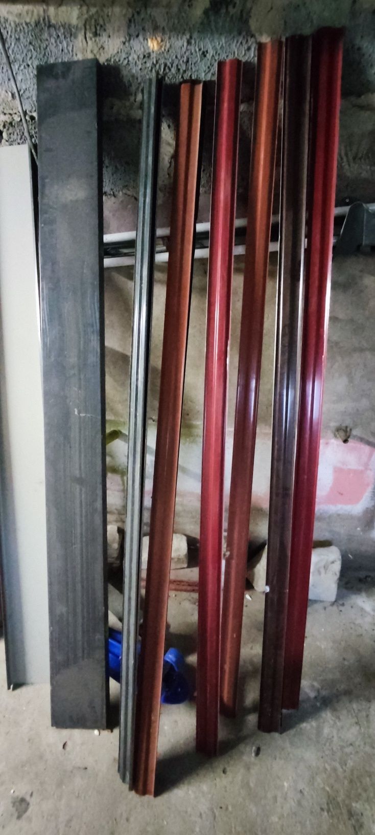 Obróbki dachowe i inne. Stalowe i aluminiowe. Wszystko nowe. W folii.