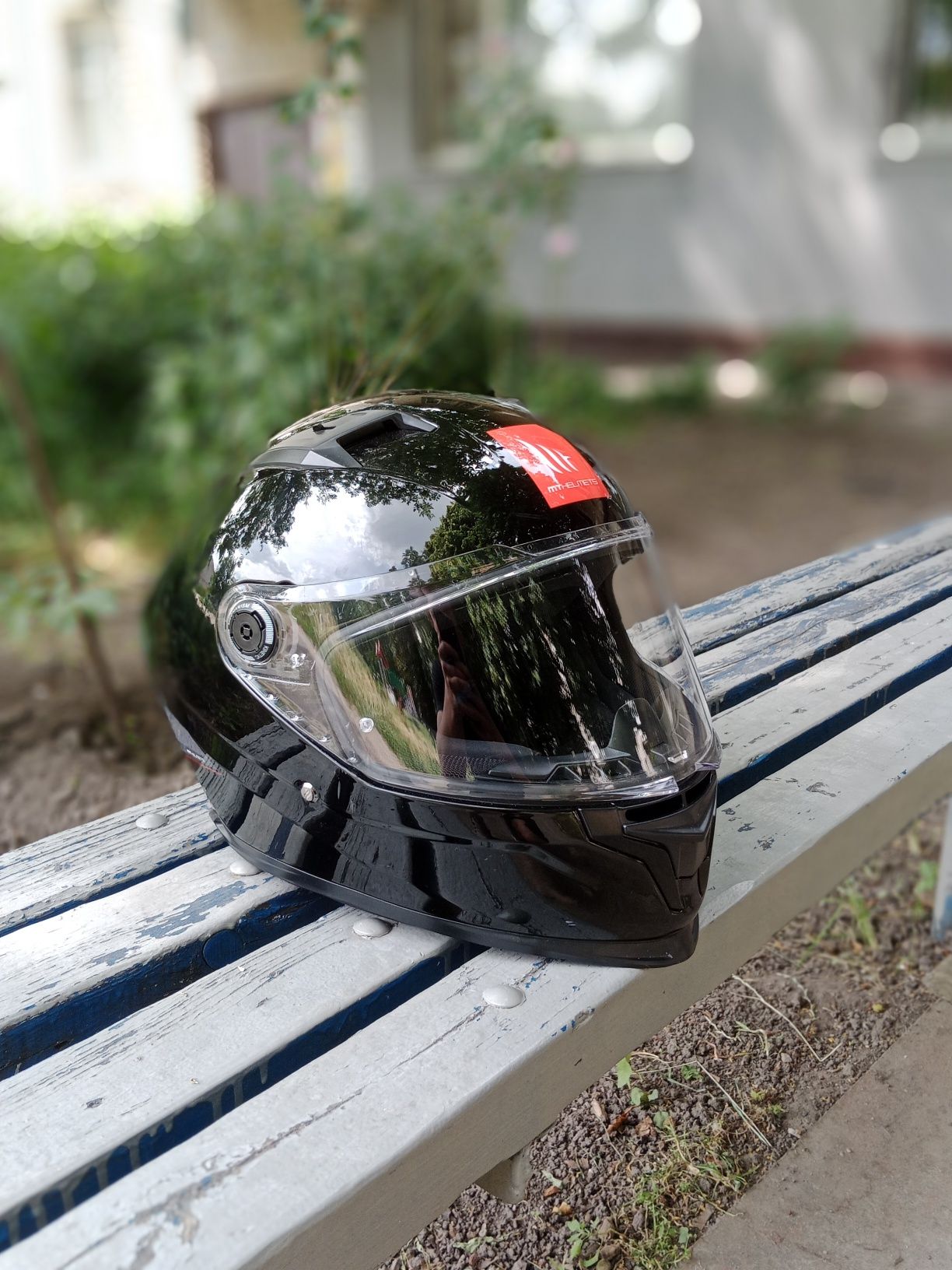 Продам Шлем MT- HELMETS