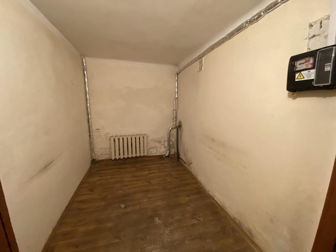 "Продаж 3-кімнатної квартири в Хмельницькому"