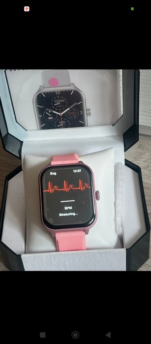 Smartwatch L16 dla kobiet - elegancja, rozmowy i sport w jednym