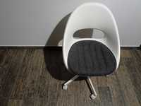 Krzesło obrotowe + poduszka białe,Ikea