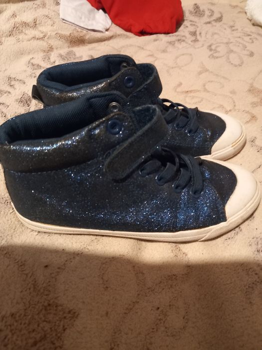 Кеди з блискітками