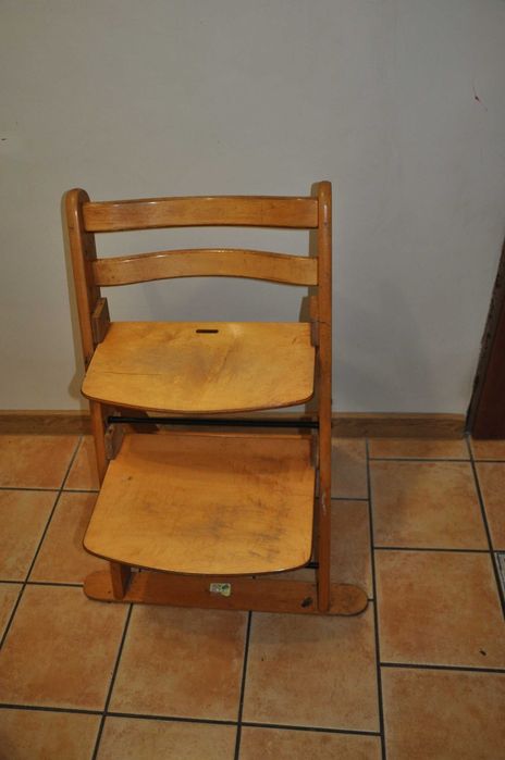 Krzesło do karmienia dla dziecka