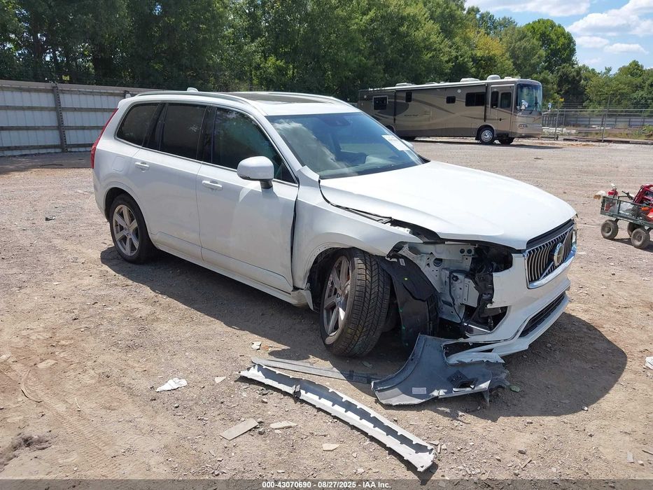 2021 Volvo XC90 T5 MOMENTUM 7 місць