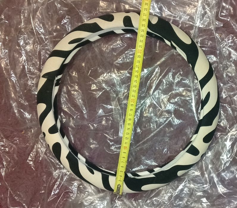 Продам чехол/оплётку на руль 37-38см. (зебра)