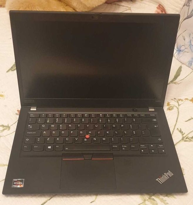 Lenovo ThinkPad T495 – Ryzen 5 PRO, 16GB RAM, SSD NVMe, LTE/Cartão SIM