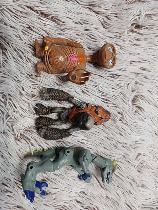 Іншопланетянин E.T. Grunt Storm Halo Велоцираптор