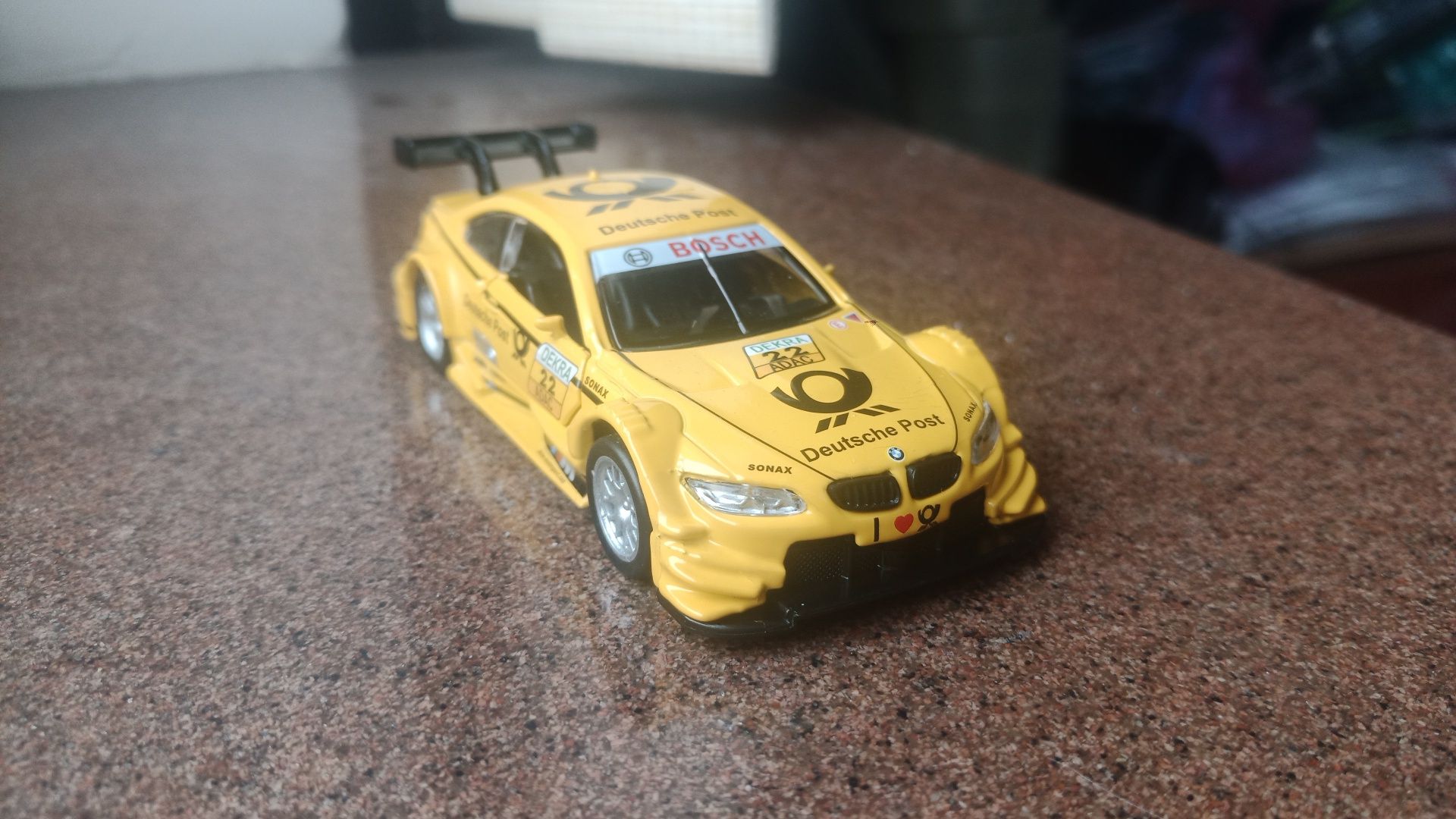 Модель 1:43 машинка BMW M3 металева, нова