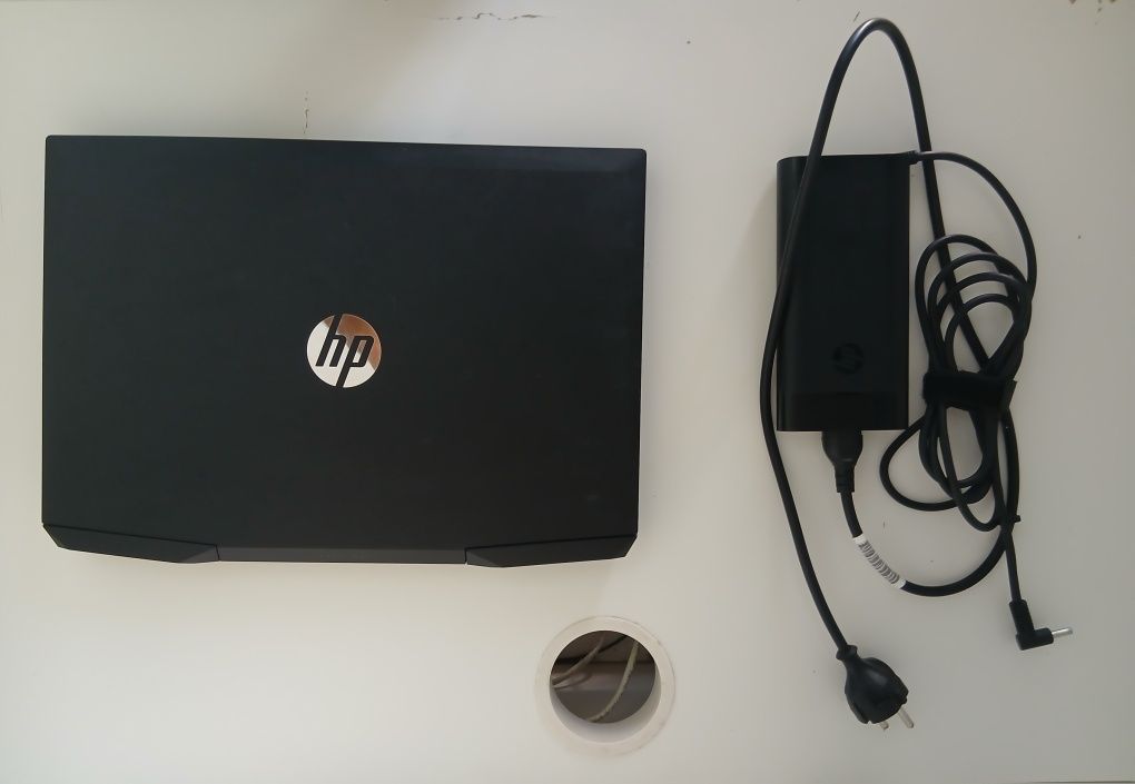 HP Pavilion Gaming 15.6" i5, RTX 3050, 512GB SSD