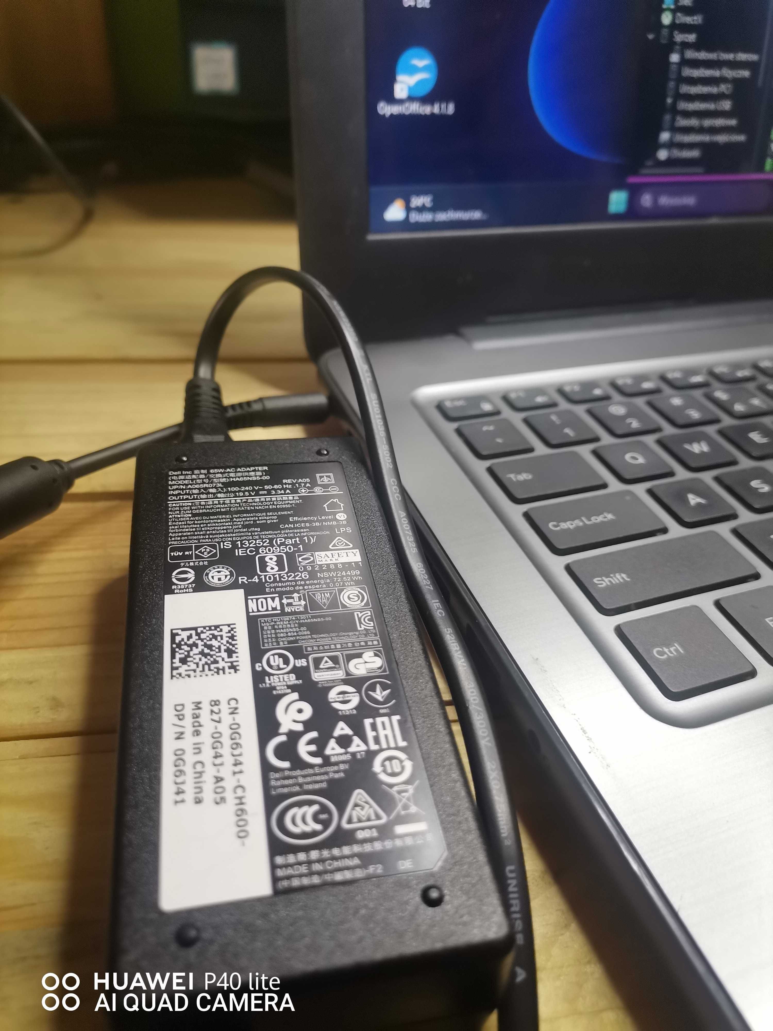 Mocny Dell 5567/15,6"HDMI /i7-7gen-7500U/ram8GB/SSD128 SAMSUNG/Win11pl