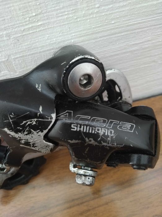 Задній перемикач швидкостей