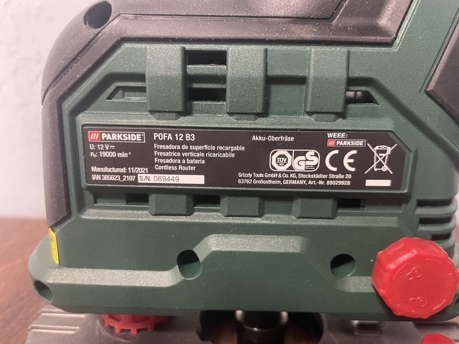 Аккумуляторный фрезер PARKSIDE POFA 12 B3