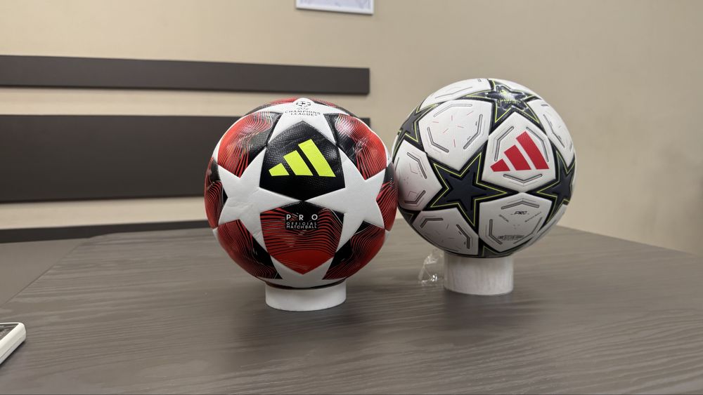 Футбольний м’яч Adidas league champions 2025 розмір 5 термошов